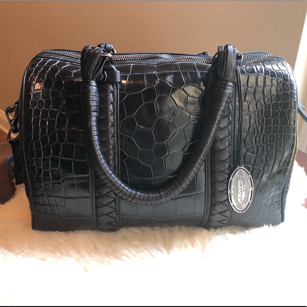 Elie Tahari black purse
